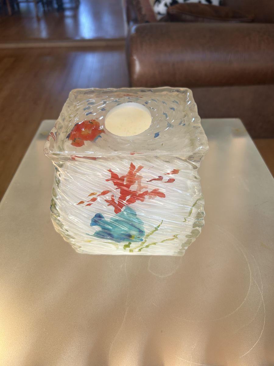 Main image 2