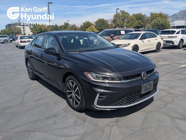 2025 Volkswagen Jetta SE
