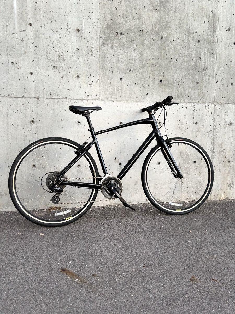 Specialized Sirrus – Large Frame – Ready to Ride