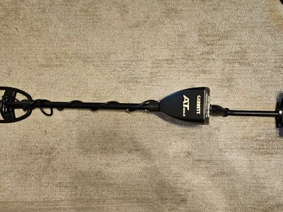 Garrett AT Gold Metal Detector