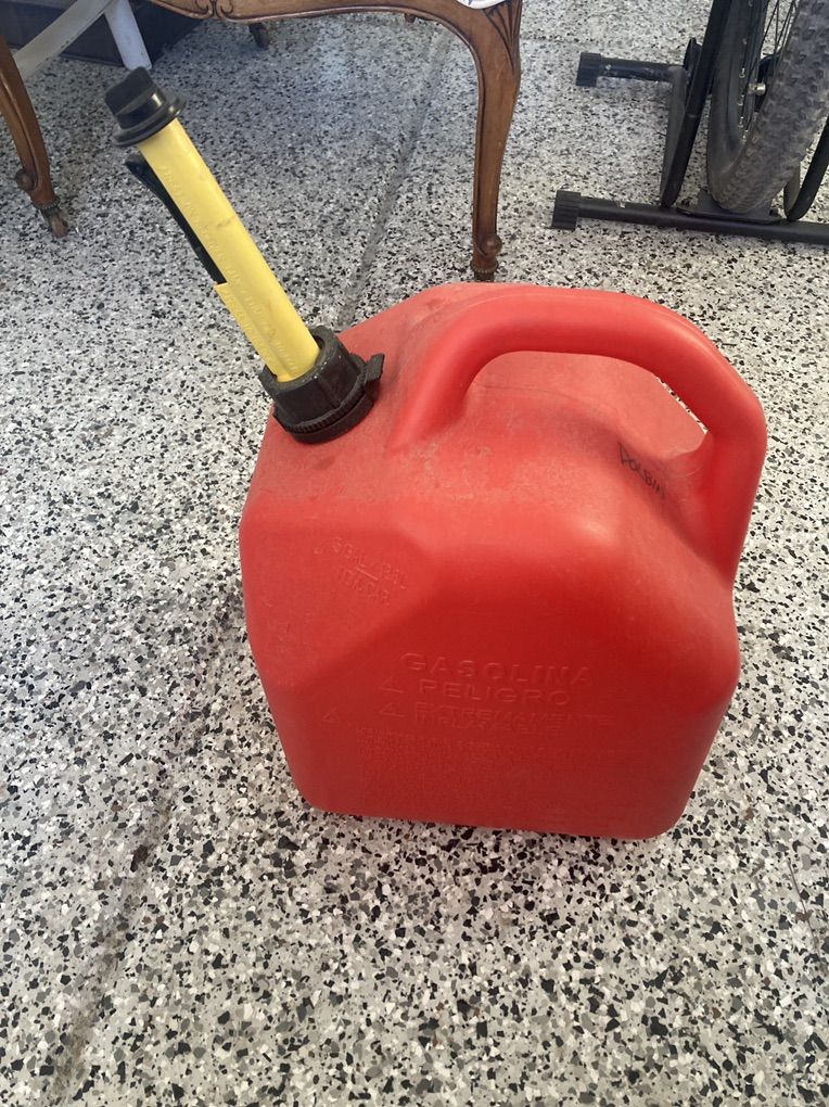 5 Gallon Gas Can