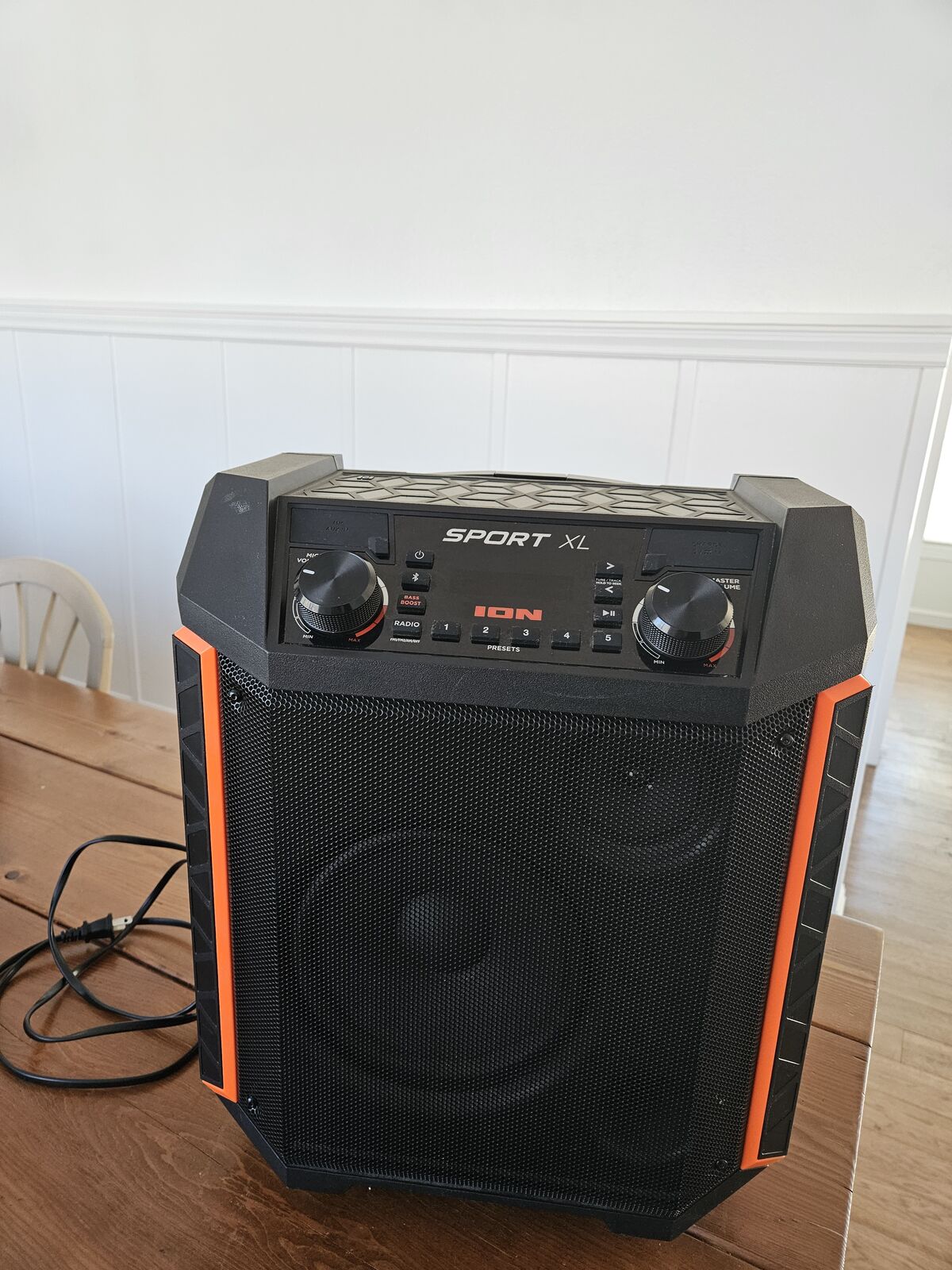 Speaker/player/radio Ion sports XL