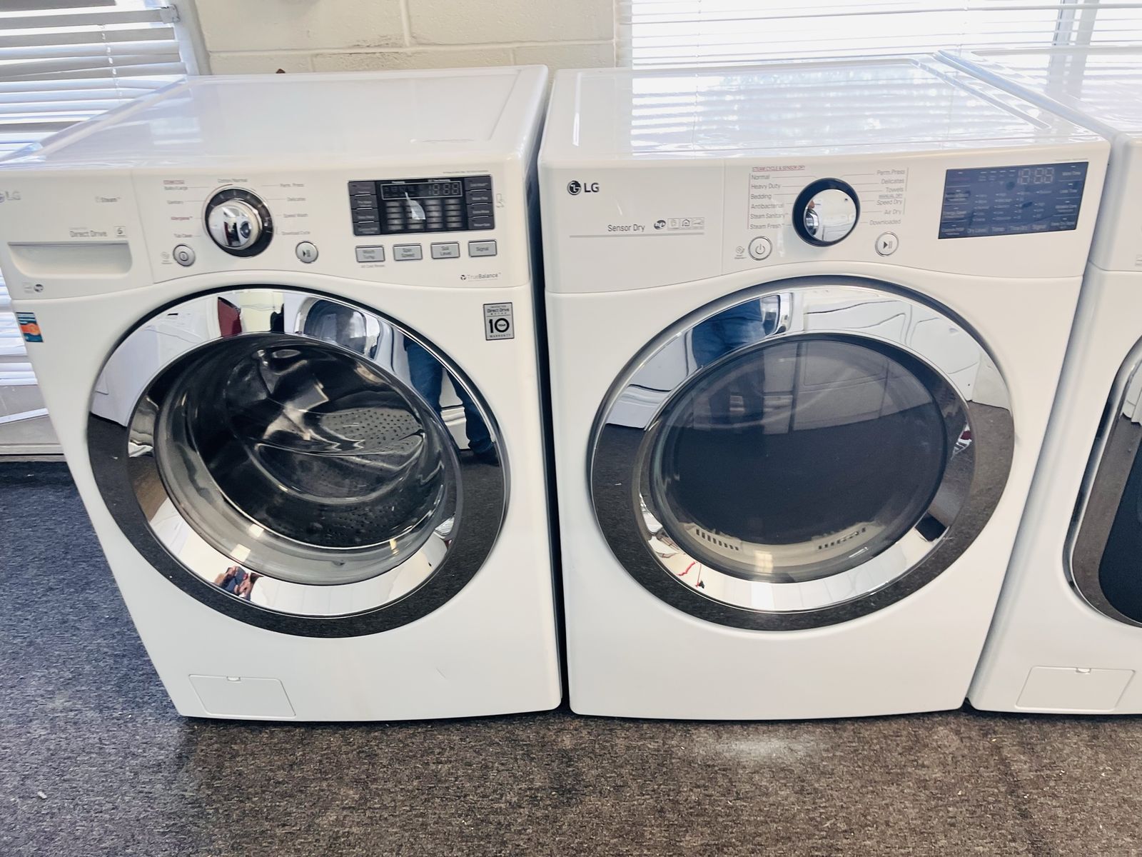 LG washer and electric dryer