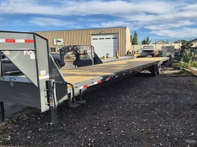*CLEARANCE* 16K Delco 40' Gooseneck Hotshot Flatbed