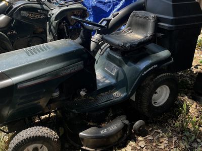 Craftsman 42" 6-Speed Riding Lawn Mower with Grass Catcher