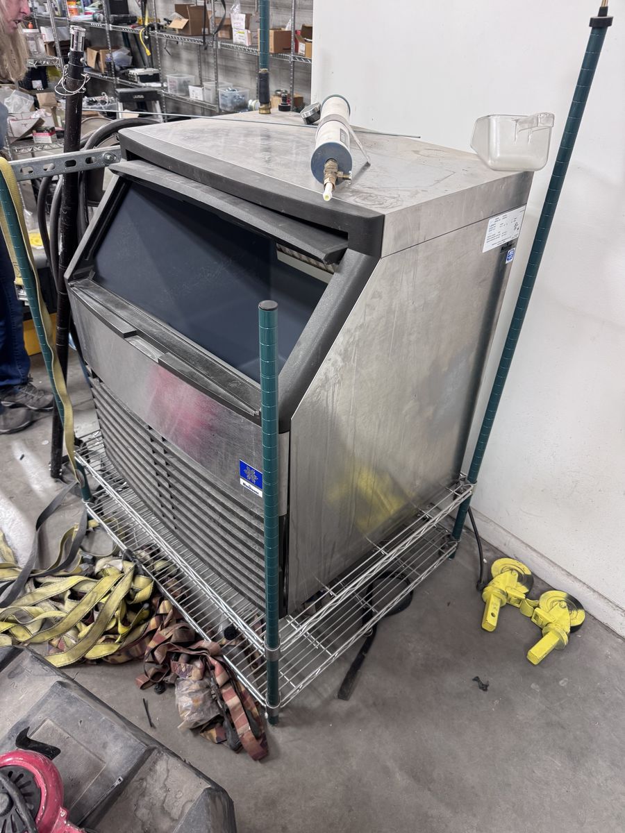 Commercial Ice Maker