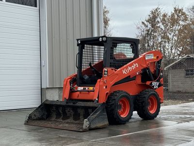 Wheel skid steer loader