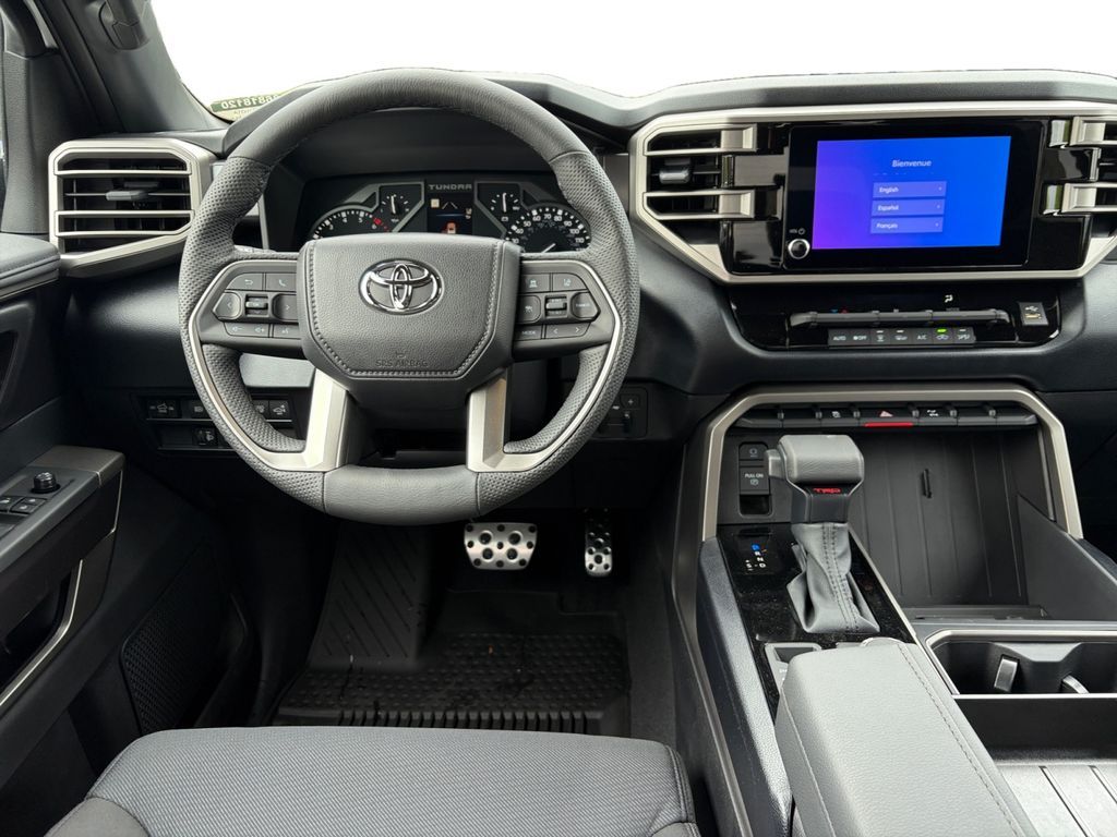 Main image 13