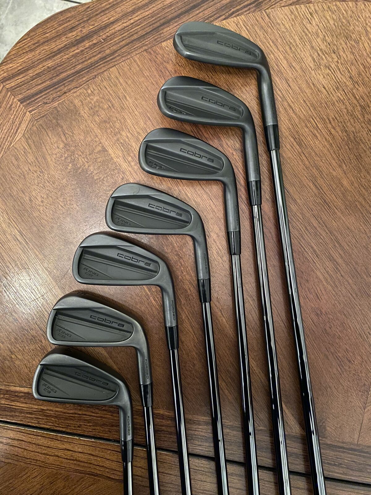 Cobra CB 2025 irons 4-P