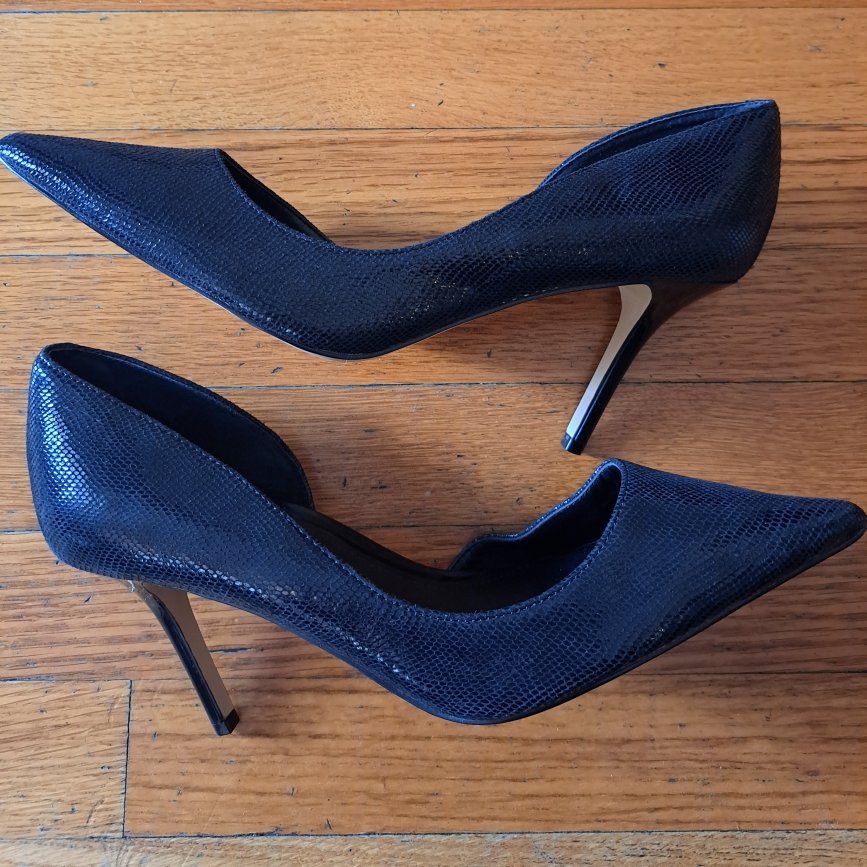 White House Black Market high heels