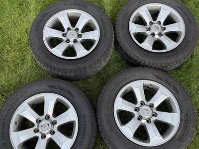 18" Wheels with Kumho Mavis Mountaineer APT 265/60 R18 Tires