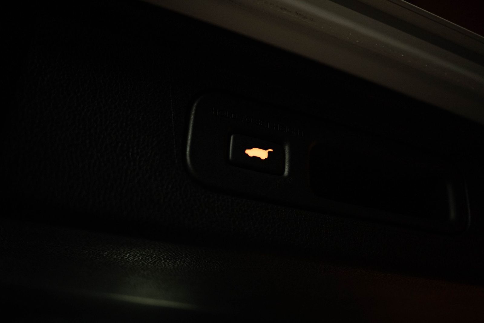 Main image 9