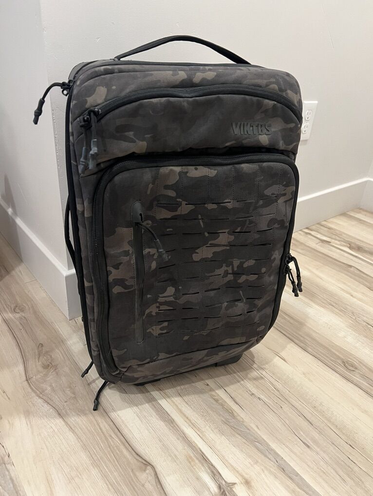 Viktos Johnny Combat Wheeled Bag