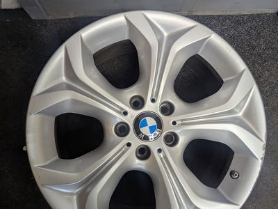 19” BMW X5 OEM Wheels w/ TPMS – Clean Set, Ready to Bolt On