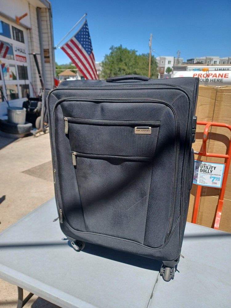 Ricardo Beverly Hills suitcase