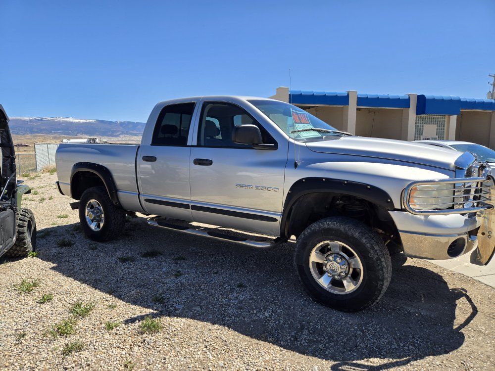 2004 Dodge Ram 2500 SLT