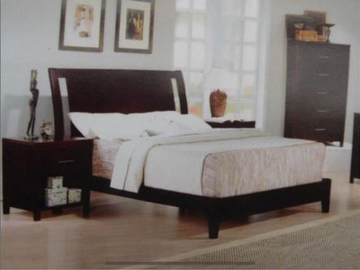 MINIMALIST DARK ESPRESSO CALIFORNIA KING SOLID WOOD BED FRAME WITH HEADBOARD, FOOTBOARD & SLATS - $90 obo