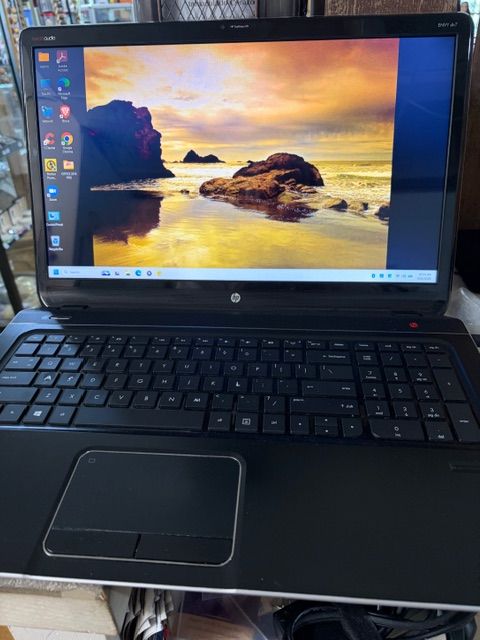 HP DV7. Dual Drive. i7 3rd Gen.