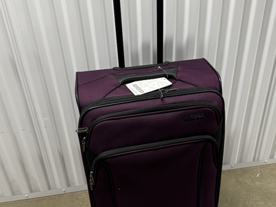 NEW American Tourister 4 KIX 2.0 Softside Spinner Luggage, 24 Inch Checked Medium - Purple Orchid