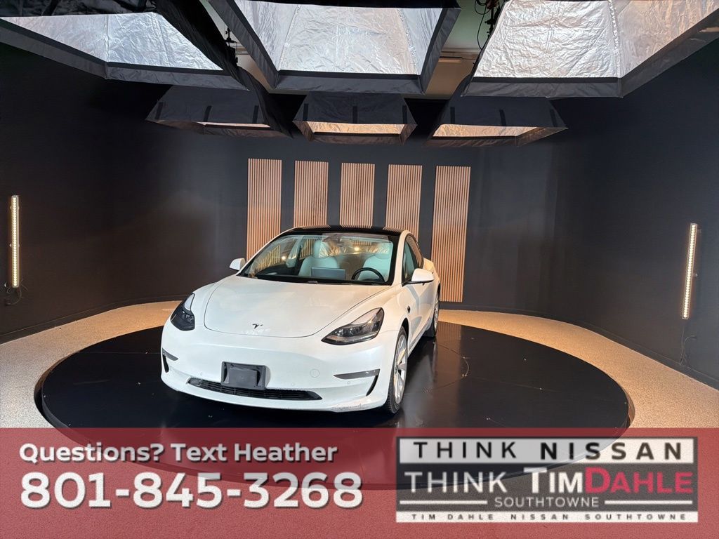 2021 Tesla Model 3 Standard Range Plus