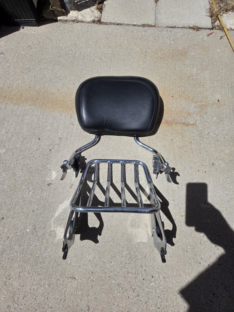Harley backrest/ luggage rack
