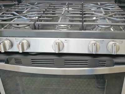 GE GAS Stove~Slate Color~Works Great~90 Day Guarantee