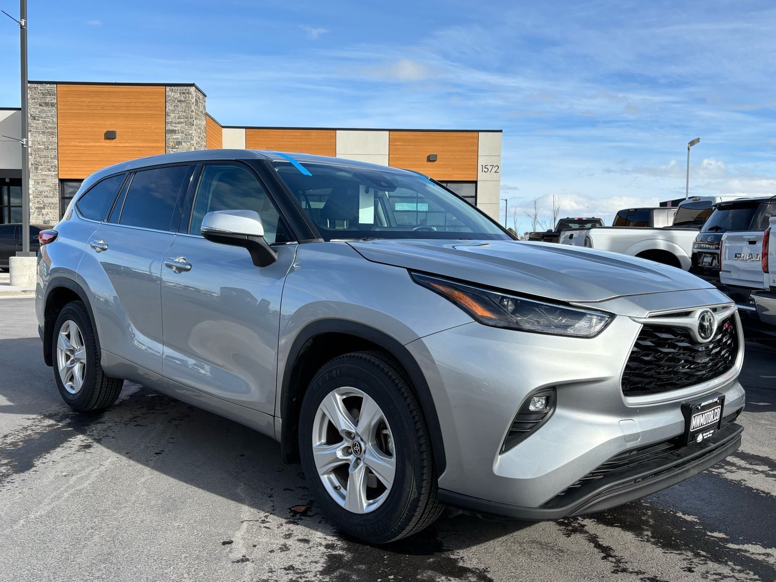 2022 Toyota Highlander LE