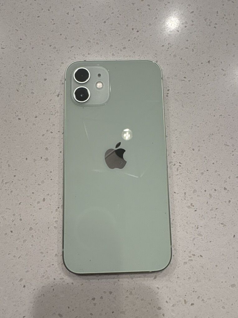 iPhone 12  128GB  Great Condition  (Unlocked)