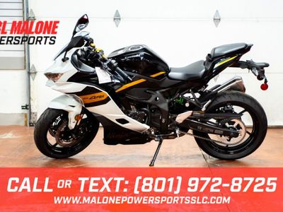 2026 Kawasaki NINJA ZX-4RR ABS Pearl Robotic White