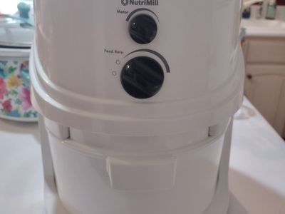 Nutrimill Classic Flour Mill
