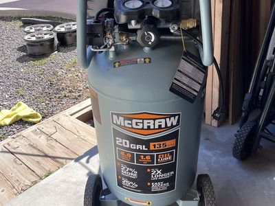 20 Gallon Air Compressor