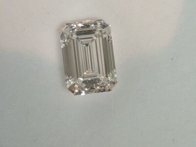 Lab grown diamond--7.19 carats, VS2, E