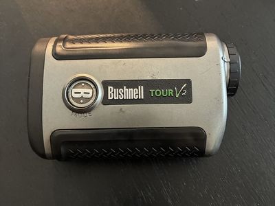 Bushnell tour V2 rangefinder