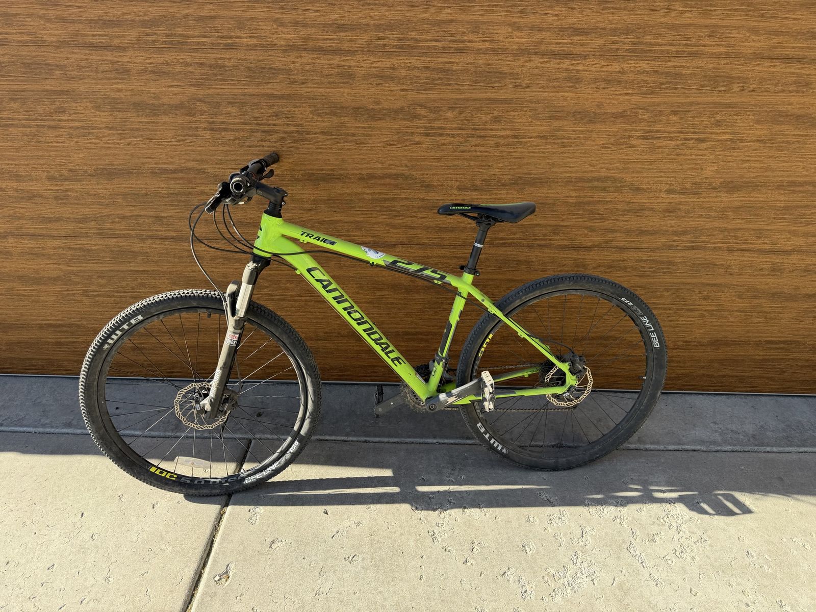 Cannondale Trail Mountain Bike-Hardtail, size small