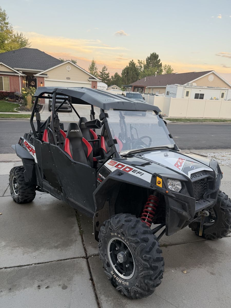 2013 rzr 900