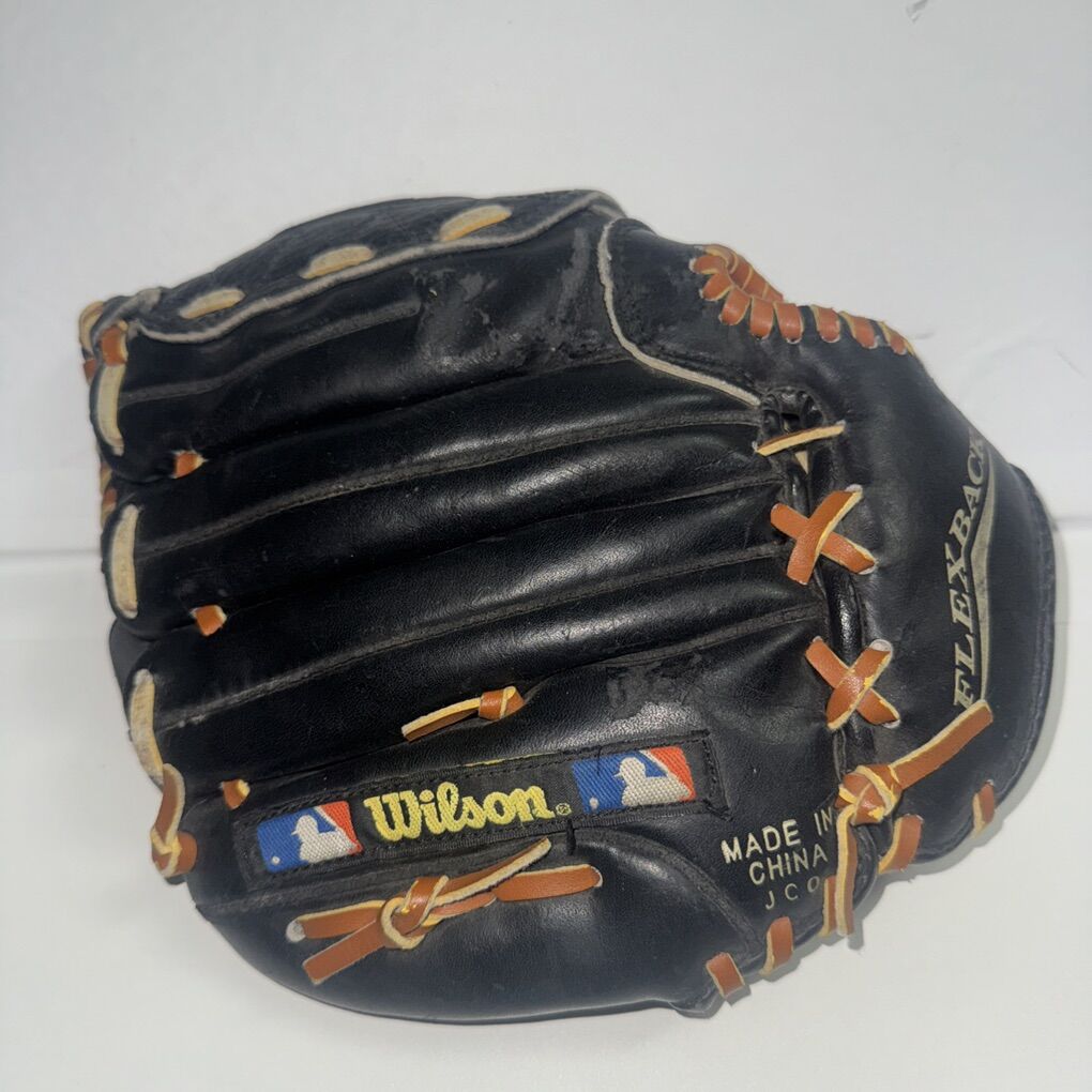 Wilson 11 Inch Youth Baseball Glove Mitt