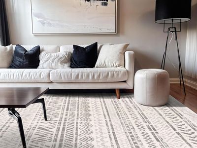 NEW Boho Chic White & Grey Tribal Pattern Area Rug 5x7 - Modern Bohemian Home Decor