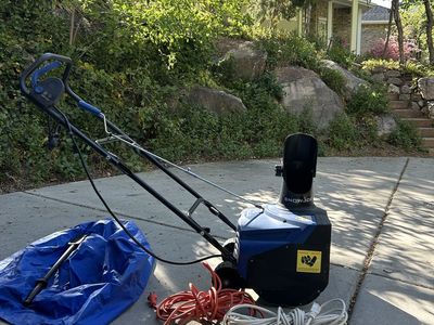 18” Electric Snowblower