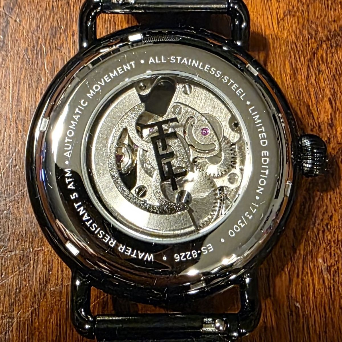 Main image 3