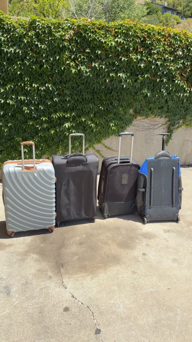 Samsonite 4 wheel luggage suitcases waterproof bag