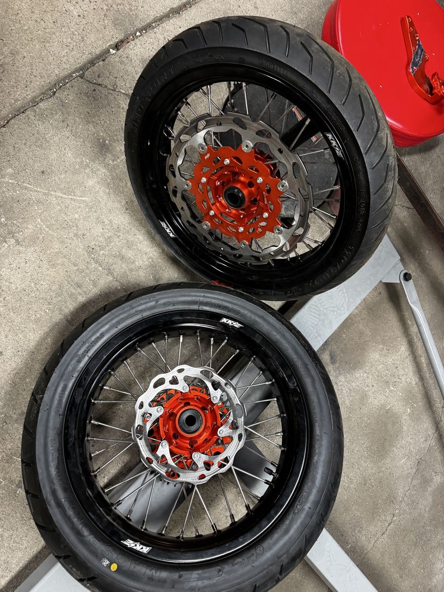 KKE 17” Supermoto Wheel Set for KTM 350 – Like New