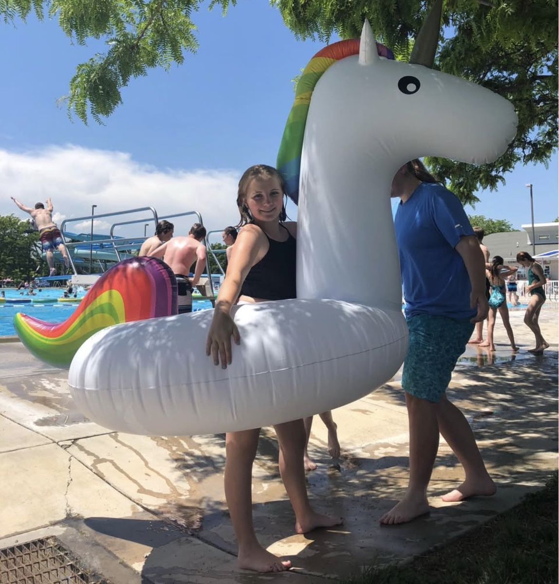Giant blow up unicorn floaty