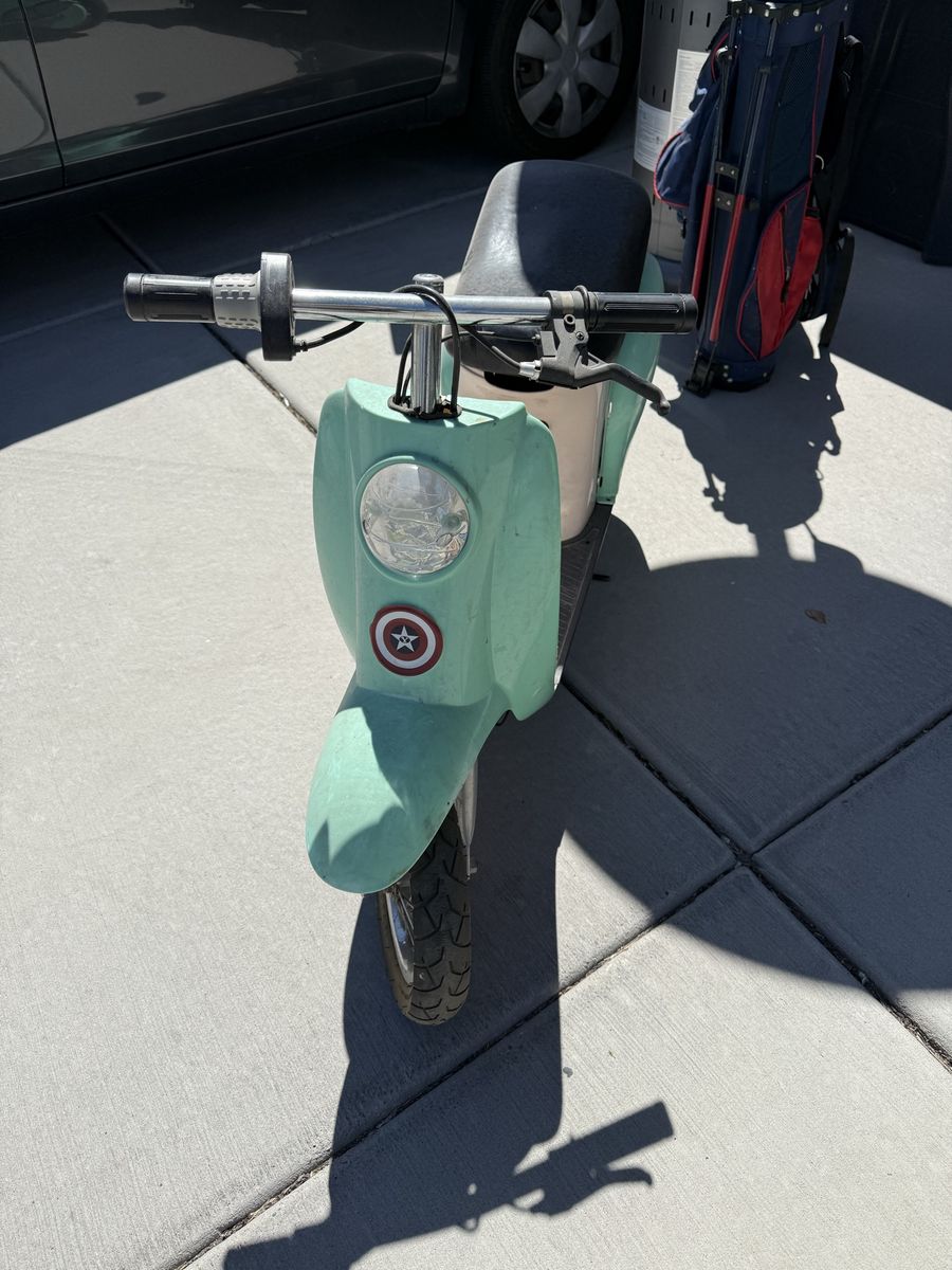 Razor Pocket Mod Electric Scooter Captain America Decal