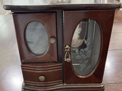Jewelry Box New