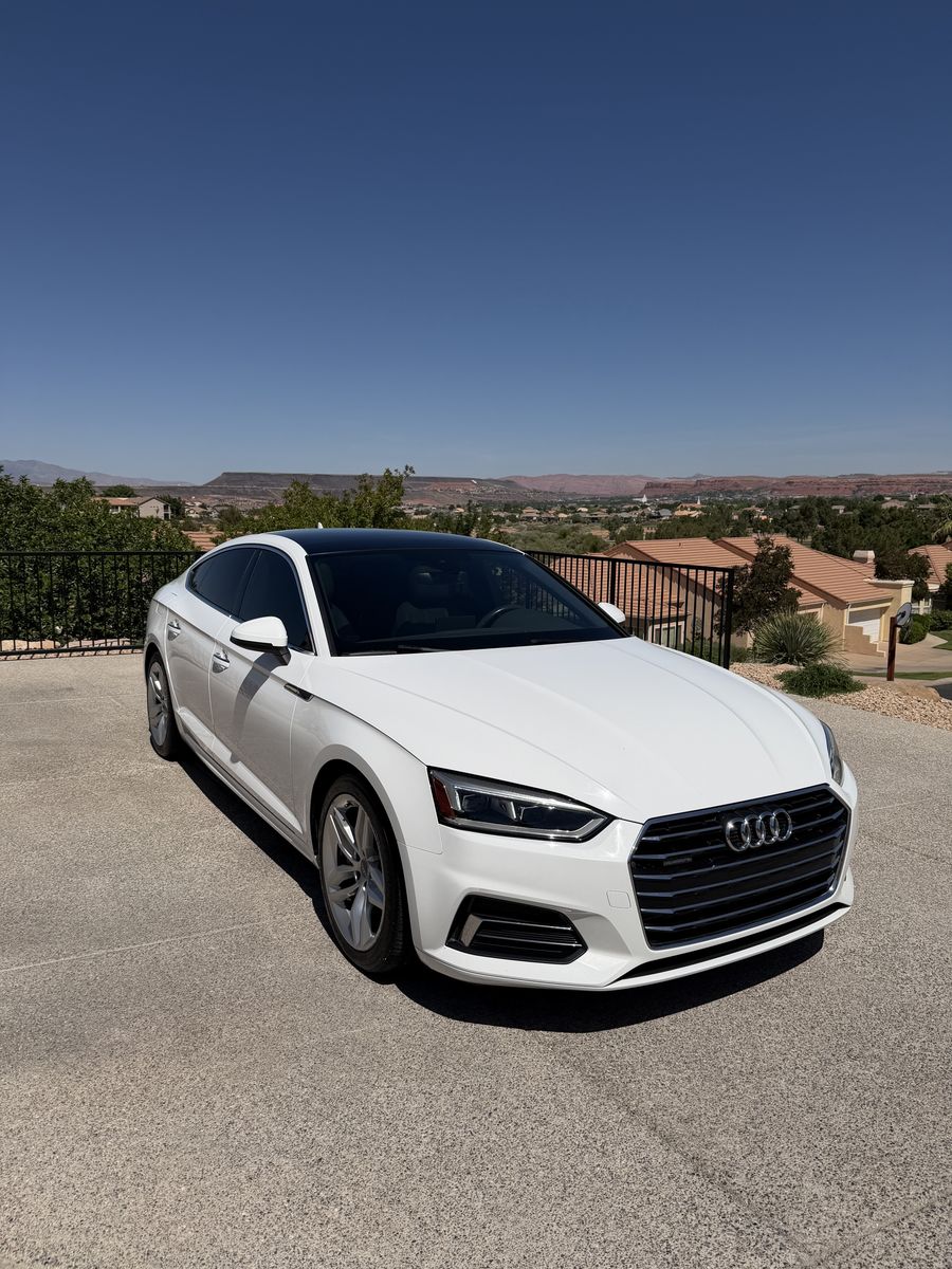 2019 Audi A5 quattro Premium 45 TFSI
