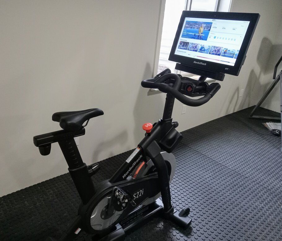 Nordictrack S22i Spinbike auto resistance