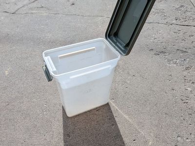 Clear and Gray Airtight Pet Food Container, 10 lbs Capacity – Ideal for Storage