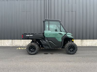 2026 Can-Am Defender DPS CAB HD10 Compass Green -