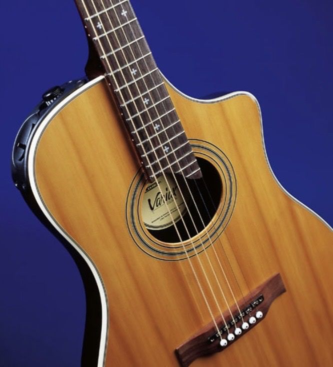 Line 6 Variax Acoustic 700 /w Extras VINTAGE COLLECTOR