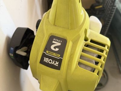 Ryobi RY253SS 2-Cycle Full Crank String Trimmer / Weed Wacker and Blower